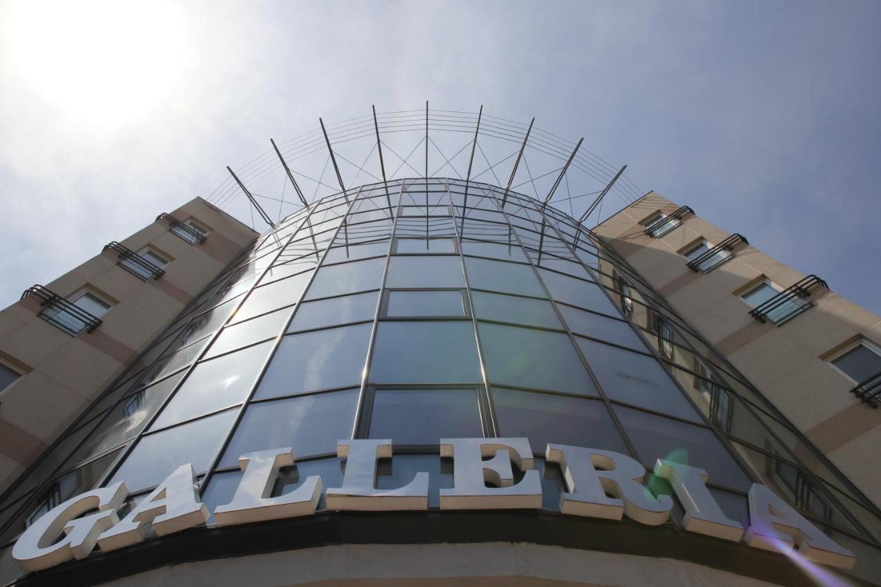 Hotel Galleria Subotica Buitenkant foto