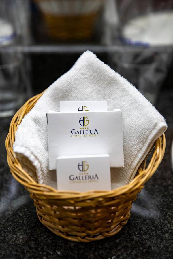 Hotel Galleria Subotica Buitenkant foto